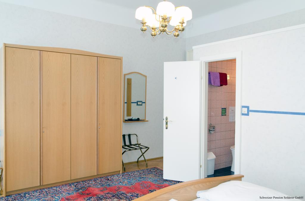 Couette-café Schweizer Solderer 3*